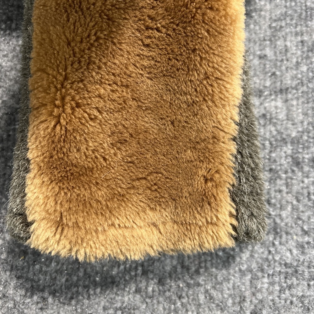 Vintage 1983 Dakin Big Bad Wolf Coyote Plush Hand Puppet - Picture 8 of 8
